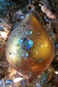 Glass green oval ornament 3"