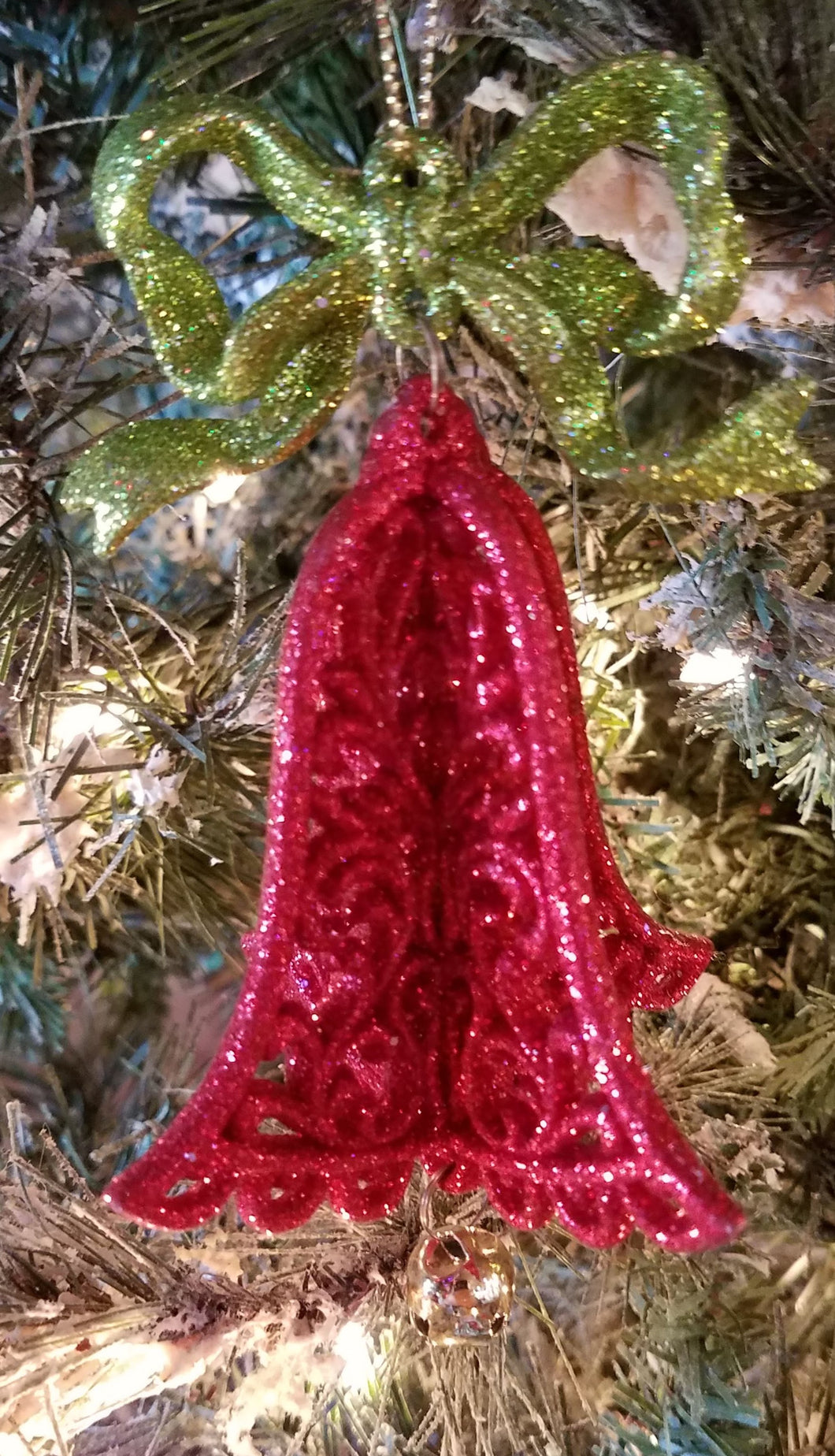 Red & green bell ornament - acrylic 4.5