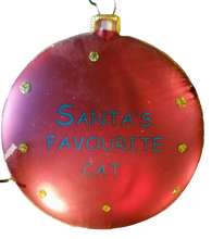 Load image into Gallery viewer, Glass disc ornament with cat- Santa&#39;s favorite cat 4&quot;
