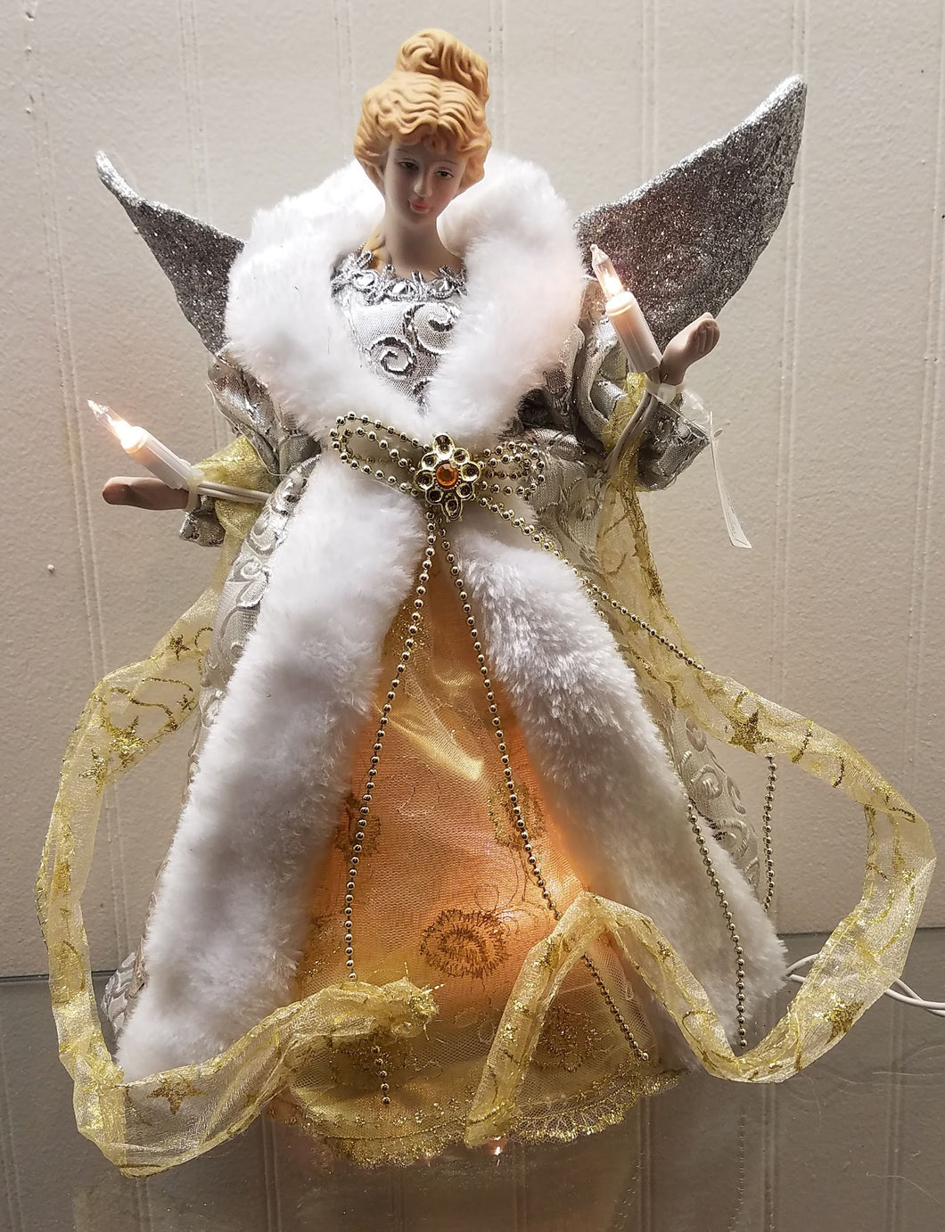 Angel tree topper w lit candles gold/silver/white 13