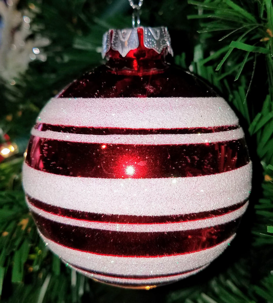Acrylic red ornament with white stripes 3