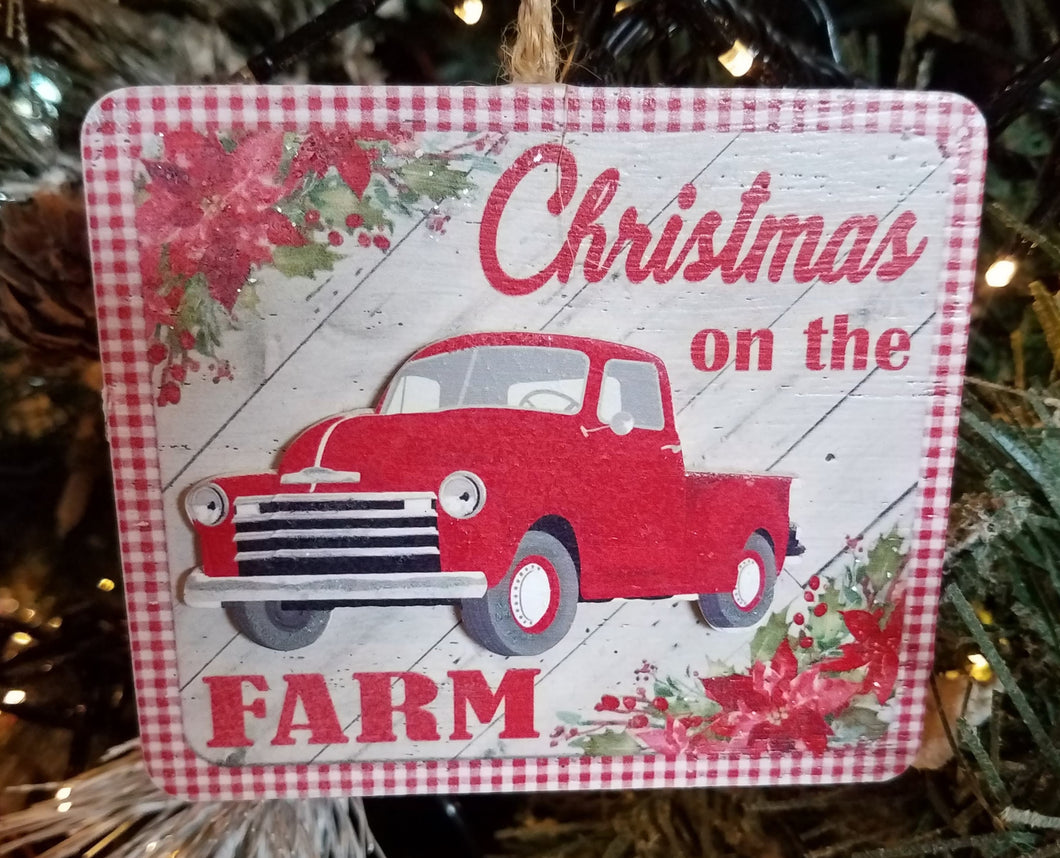 Wooden square ornament - christmas on the farm 4