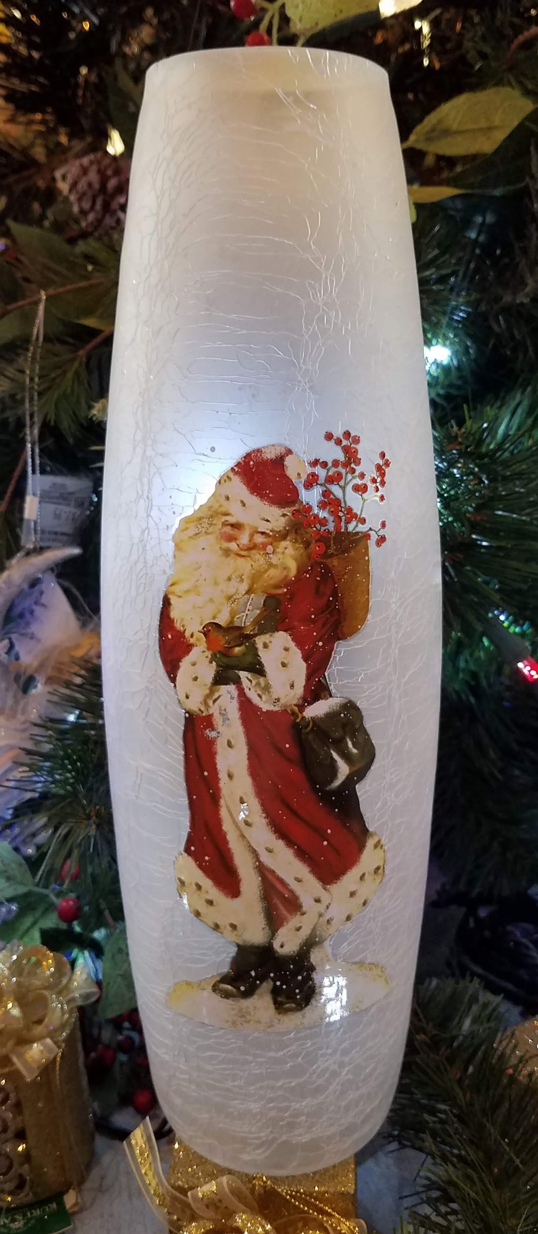 Frosted glass vase with Santa 12
