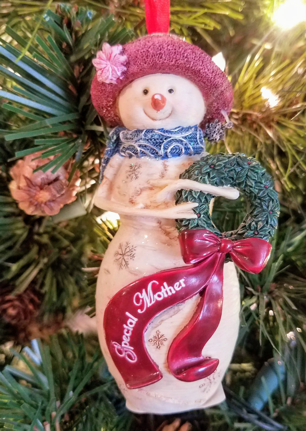 Snowman w wreath special mother ornament resin 5