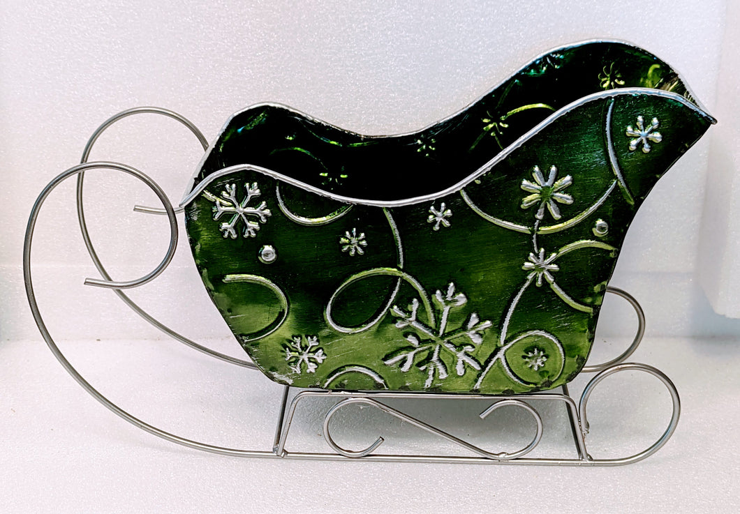 Green metal Christmas sleigh with snowflakes 7