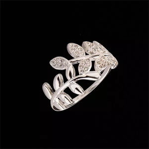 Ladies Silver Vine Ring Size 7